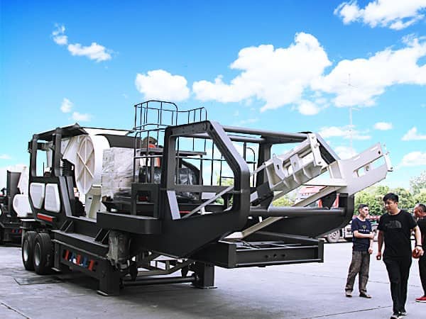 車載流動破石機六大優(yōu)勢造福企業(yè),第三點很受用