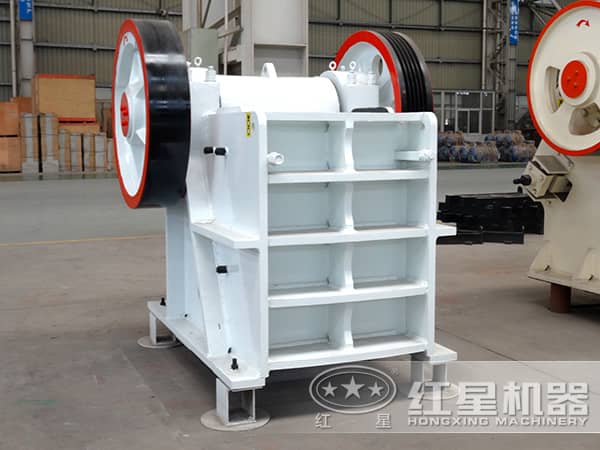 顎式破碎機(jī)生產(chǎn)廠家 顎式破碎機(jī)生產(chǎn)廠家