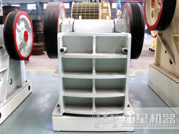 明礬石破碎機(jī) 明礬石破碎機(jī)