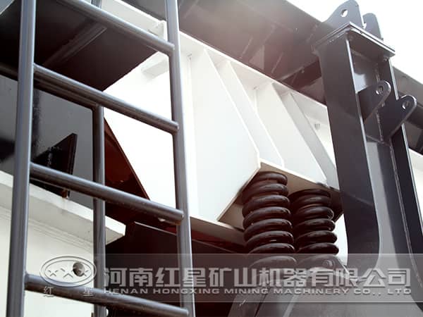 移動(dòng)破碎站 移動(dòng)破碎站