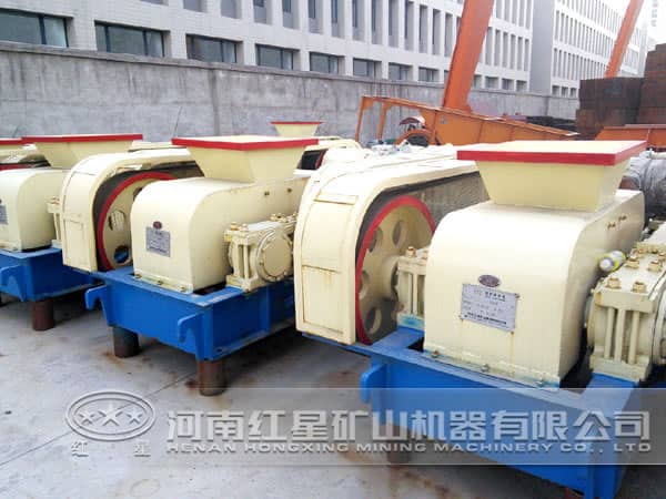 對(duì)輥式破碎機(jī) 對(duì)輥式破碎機(jī)