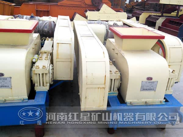 對輥式破碎機(jī) 對輥式破碎機(jī)
