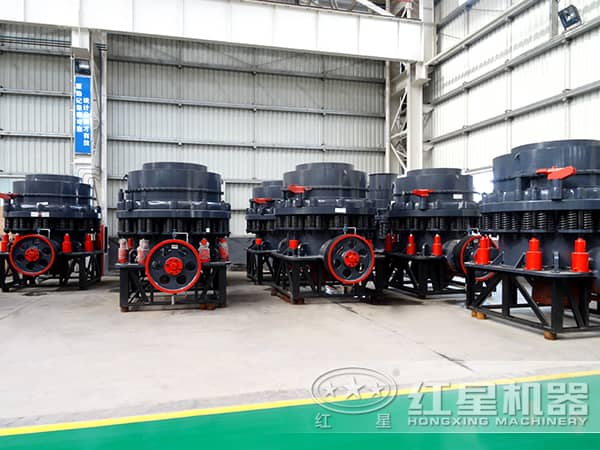 900型號(hào)圓錐破碎機(jī) 900型號(hào)圓錐破碎機(jī)