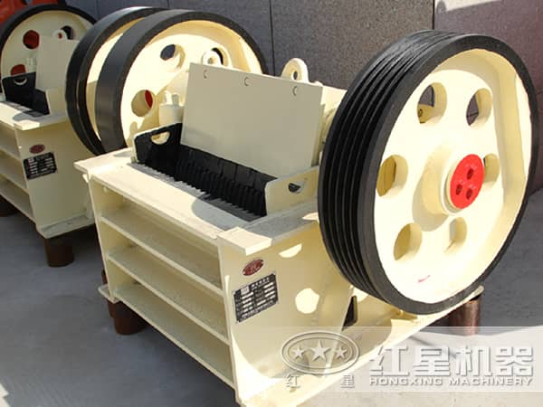 顎式破碎機(jī) 顎式破碎機(jī)