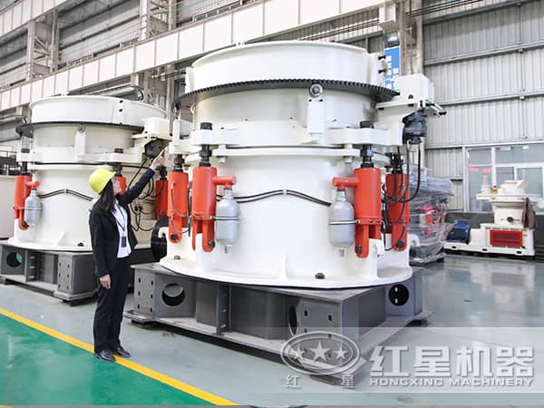 多缸液壓圓錐破碎機(jī) 多缸液壓圓錐破碎機(jī)