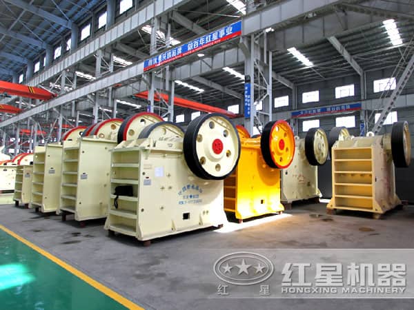 顎式破碎機(jī)生產(chǎn)車間 顎式破碎機(jī)生產(chǎn)車間