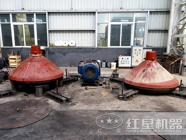 圓錐破碎機(jī)動錐 圓錐破碎機(jī)動錐