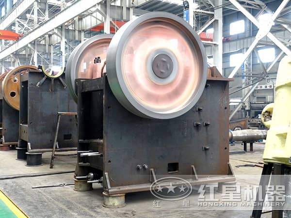 顎式破碎機半成品 顎式破碎機半成品