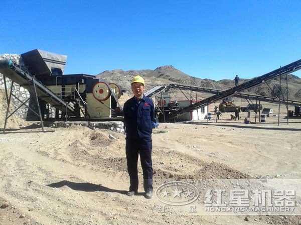 石頭破碎機(jī)生產(chǎn)線 石頭破碎機(jī)生產(chǎn)線