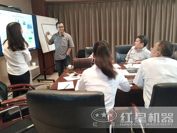 小型河卵石制砂機(jī)技術(shù)專家研討會(huì) 小型河卵石制砂機(jī)技術(shù)專家研討會(huì)