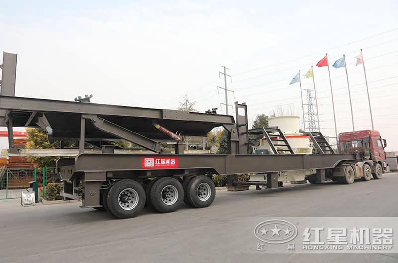 車載式移動(dòng)碎沙機(jī)發(fā)往山西 車載式移動(dòng)碎沙機(jī)發(fā)往山西