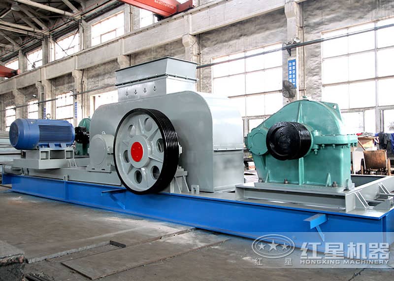 對(duì)輥粉沙機(jī) 對(duì)輥粉沙機(jī)