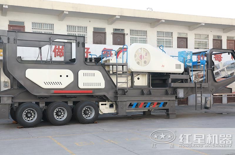 移動破碎機(jī)產(chǎn)品實(shí)拍 移動破碎機(jī)產(chǎn)品實(shí)拍