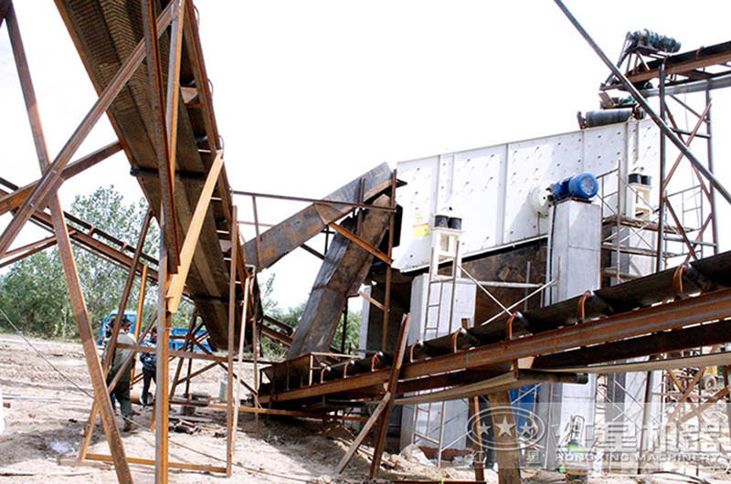 蕪湖時(shí)產(chǎn)100噸花崗巖破碎生產(chǎn)線(xiàn)現(xiàn)場(chǎng) 蕪湖時(shí)產(chǎn)100噸花崗巖破碎生產(chǎn)線(xiàn)現(xiàn)場(chǎng)