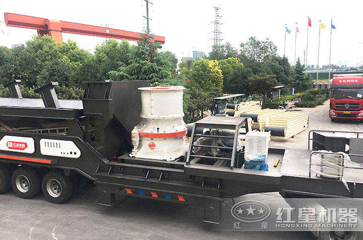 圓錐碎石機發(fā)貨現(xiàn)場 圓錐碎石機發(fā)貨現(xiàn)場