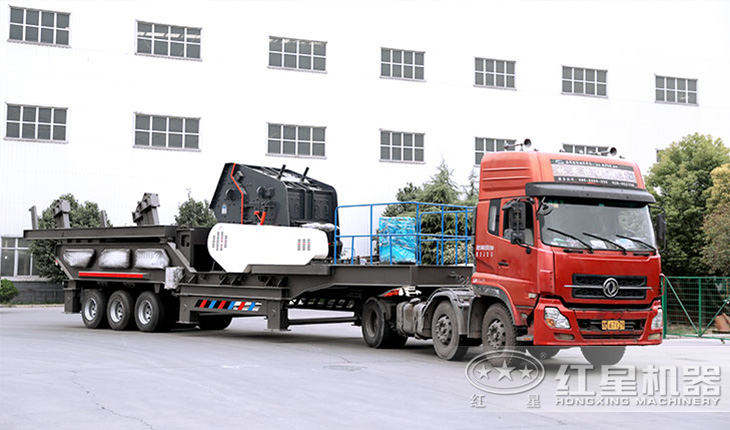 輪胎式式移動(dòng)破碎機(jī)發(fā)貨現(xiàn)場(chǎng) 輪胎式式移動(dòng)破碎機(jī)發(fā)貨現(xiàn)場(chǎng)