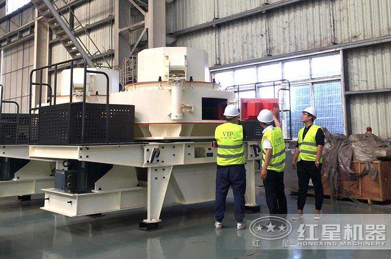 客戶到設備生產(chǎn)車間參觀 客戶到設備生產(chǎn)車間參觀